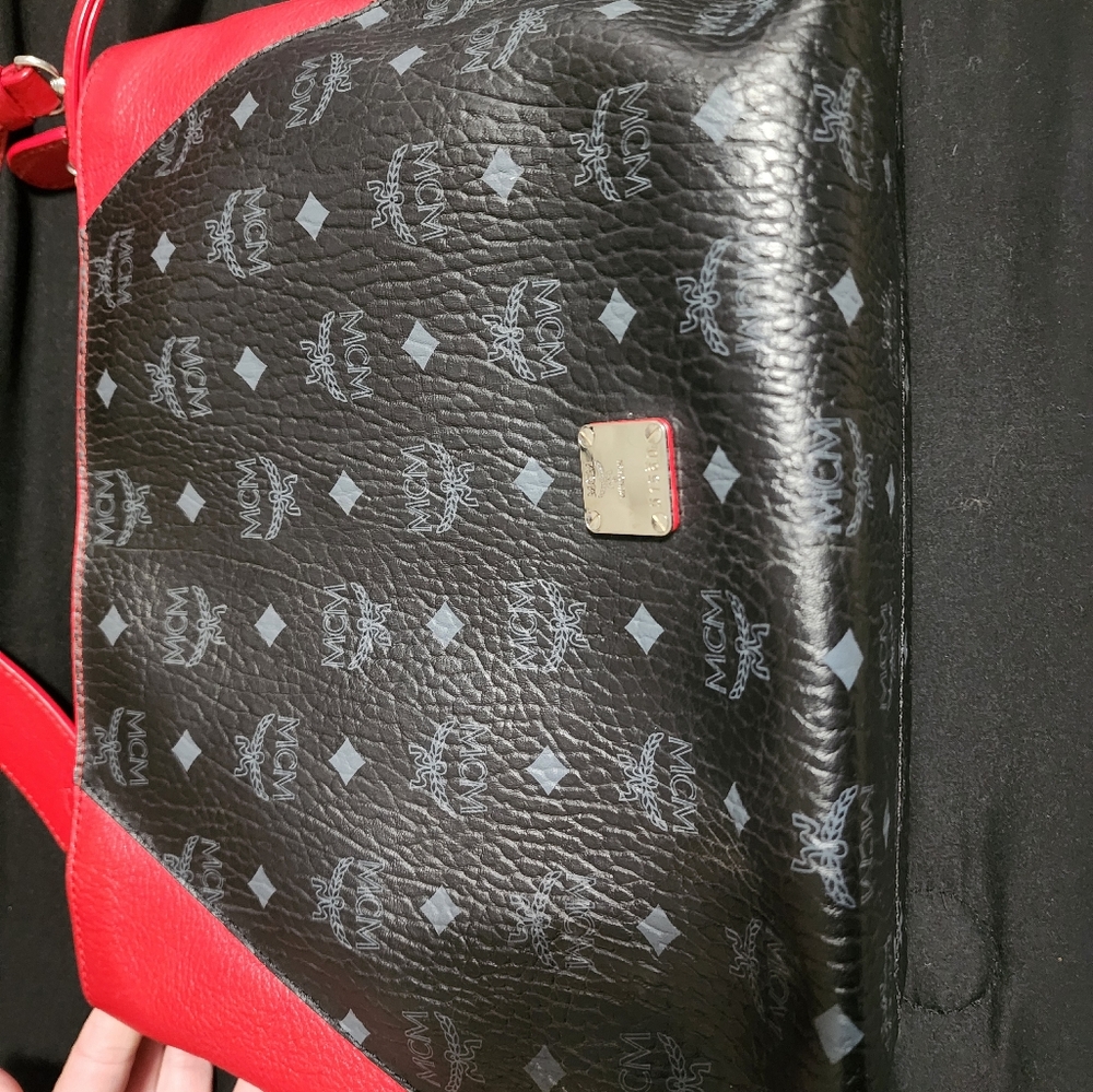 Mcm - Picture 2 of 5